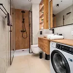 Apartment Wola Tower Deluxe Separate Bedroom With Free Garage - By Perfect *