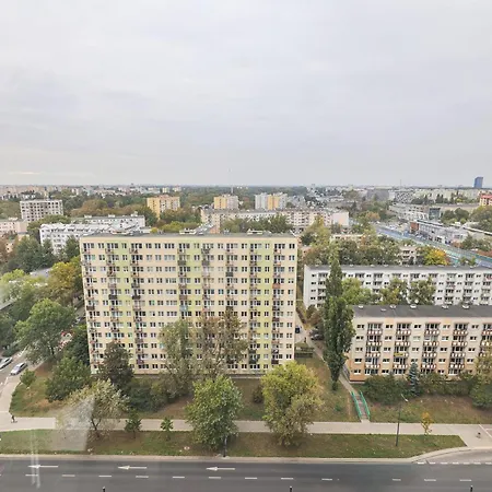 Daire Wola Tower Deluxe Separate Bedroom With Free Garage - By Perfect *