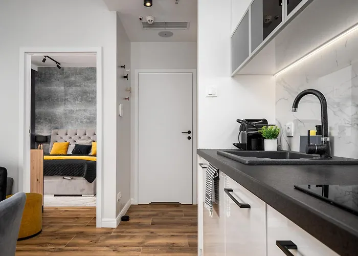 Apartament Wola Tower Deluxe Separate Bedroom With Free Garage - By Perfect Warszawa