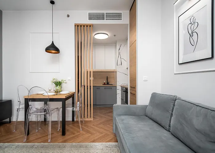 Apartament Wola Tower Deluxe Separate Bedroom With Free Garage - By Perfect Warszawa