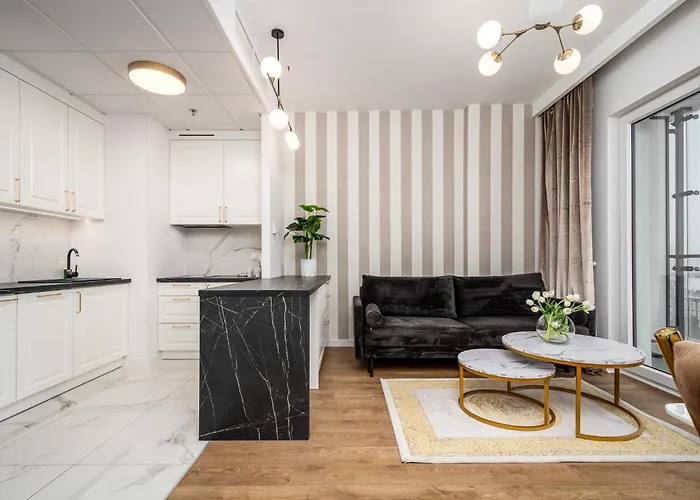 Apartament Wola Tower Deluxe Separate Bedroom With Free Garage - By Perfect Warszawa