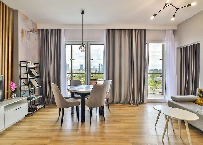 Apartament Wola Tower Deluxe Separate Bedroom With Free Garage - By Perfect *